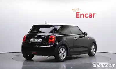 Mini Cooper 2016 1.5 гидро в Москве № 156452, миниатюра 2