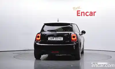 Mini Cooper 2016 1.5 гидро в Москве № 156452, миниатюра 4