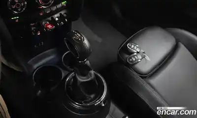 Mini Cooper 2016 1.5 гидро в Москве № 156452, миниатюра 9