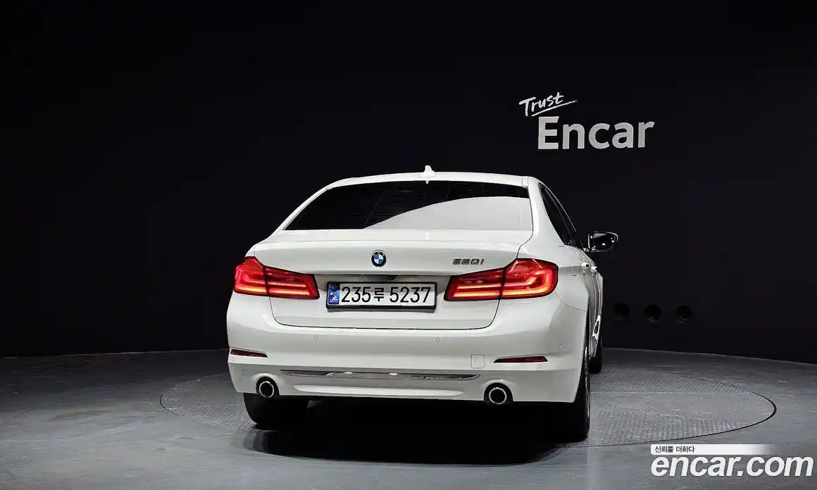 BMW 5-Series 2018 2.0 гидро в Москве № 157878, фото 4