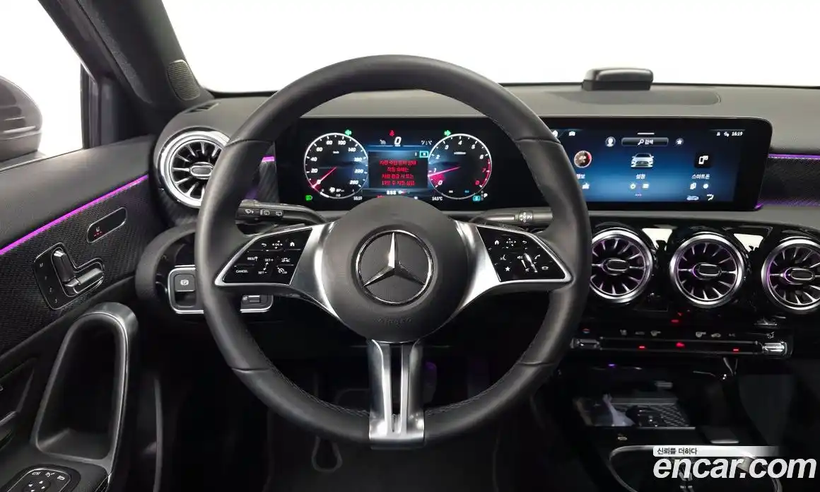 Mercedes-Benz A-Class 2024 2.0 гидро в Москве № 160088, фото 12