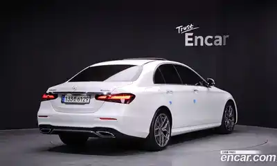 Mercedes-Benz E-Class 2022 1.9 гидро в Москве, миниатюра 2
