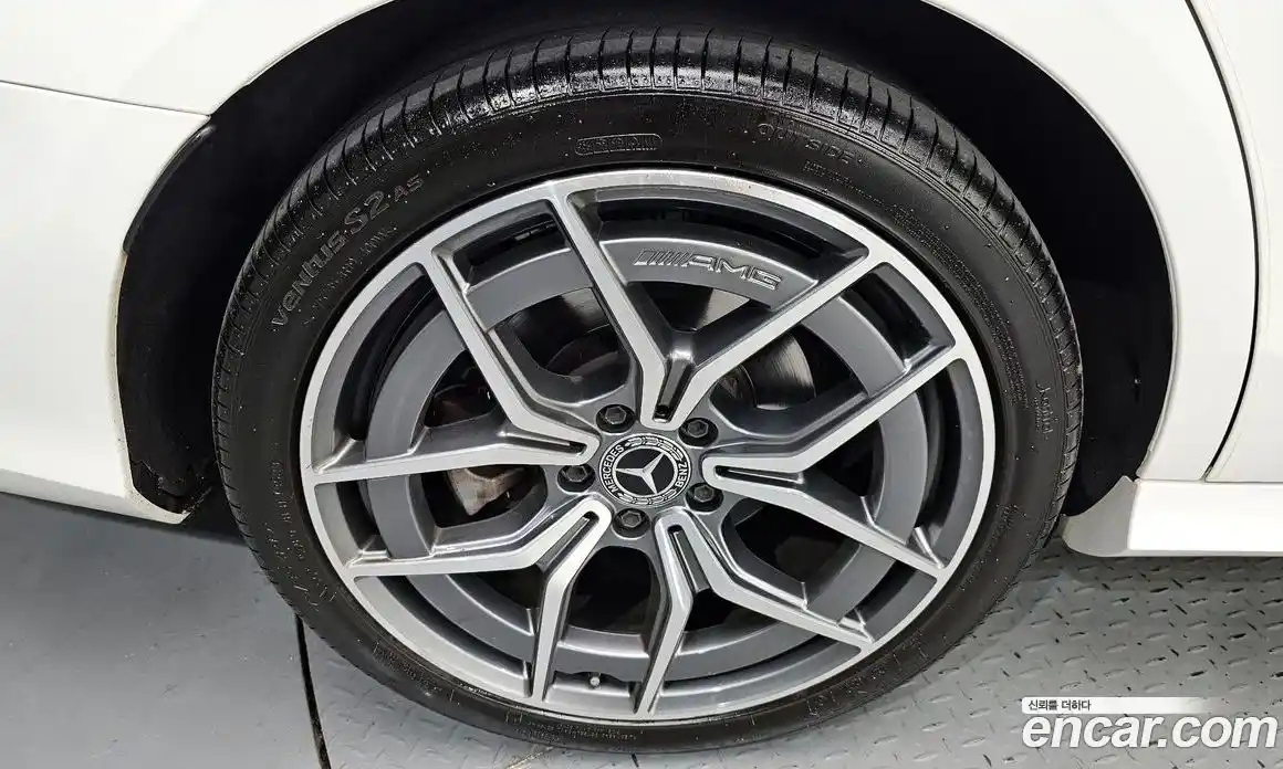 Mercedes-Benz E-Class 2022 1.9 гидро в Москве, фото 5