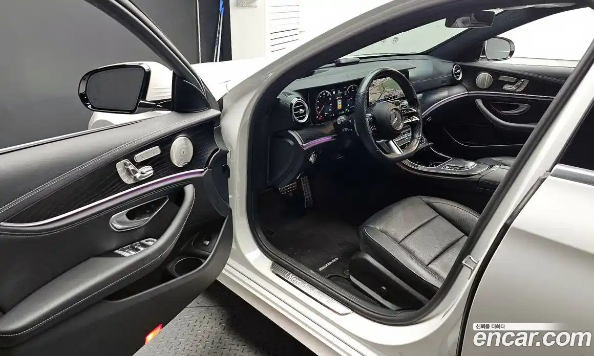 Mercedes-Benz E-Class 2022 1.9 гидро в Москве, фото 10