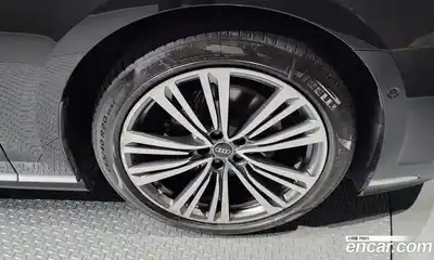 Audi A8 2023 3.0 гидро в Москве № 162406, миниатюра 5