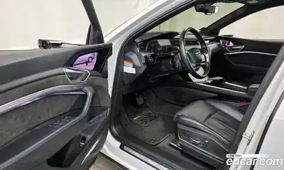 Audi e-tron 2021 0.2 гидро в Москве № 163039, миниатюра 10