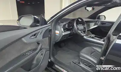 Audi Q8 2020 3.0 гидро в Москве № 163395, миниатюра 10