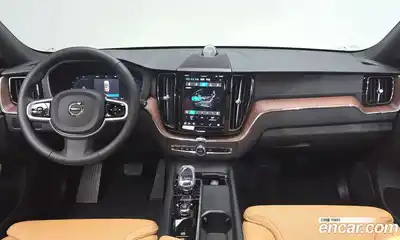 Volvo XC60 2025 2.0 гидро в Москве № 164210, миниатюра 6