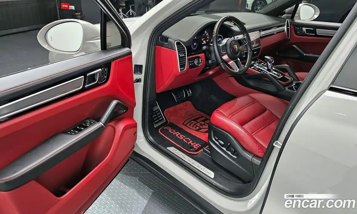 Porsche Cayenne 2022 3.0 гидро в Москве № 165237, фото 11