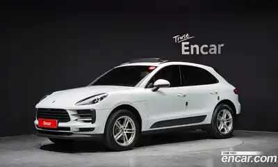 Porsche Macan, 2021