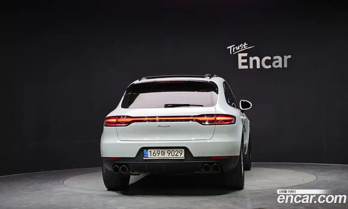 Porsche Macan 2021 2.0 гидро в Москве № 165493, фото 4