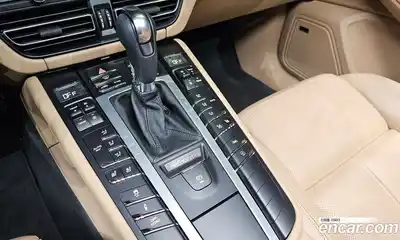 Porsche Macan 2021 2.0 гидро в Москве № 165493, миниатюра 9