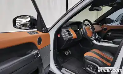 Land Rover Range-Rover Sport 2017 5.0 гидро в Москве № 166286, миниатюра 10