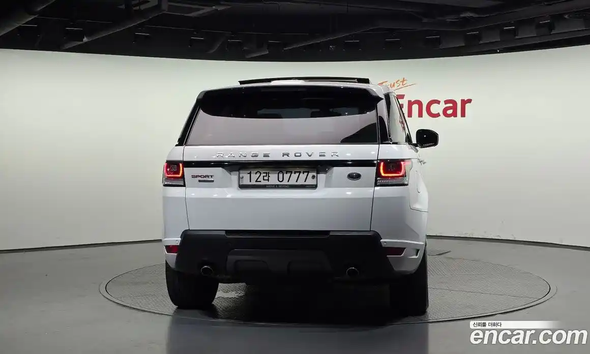 Land Rover Range-Rover Sport 2016 3.0 гидро в Москве № 166642, фото 4