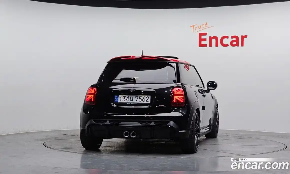 Mini Cooper 2023 2.0 гидро в Москве № 166995, фото 4