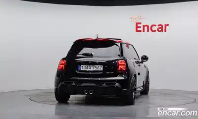 Mini Cooper 2023 2.0 гидро в Москве № 166995, миниатюра 4