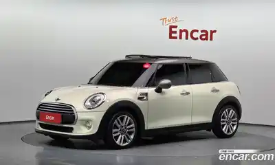 Mini Cooper, 2016