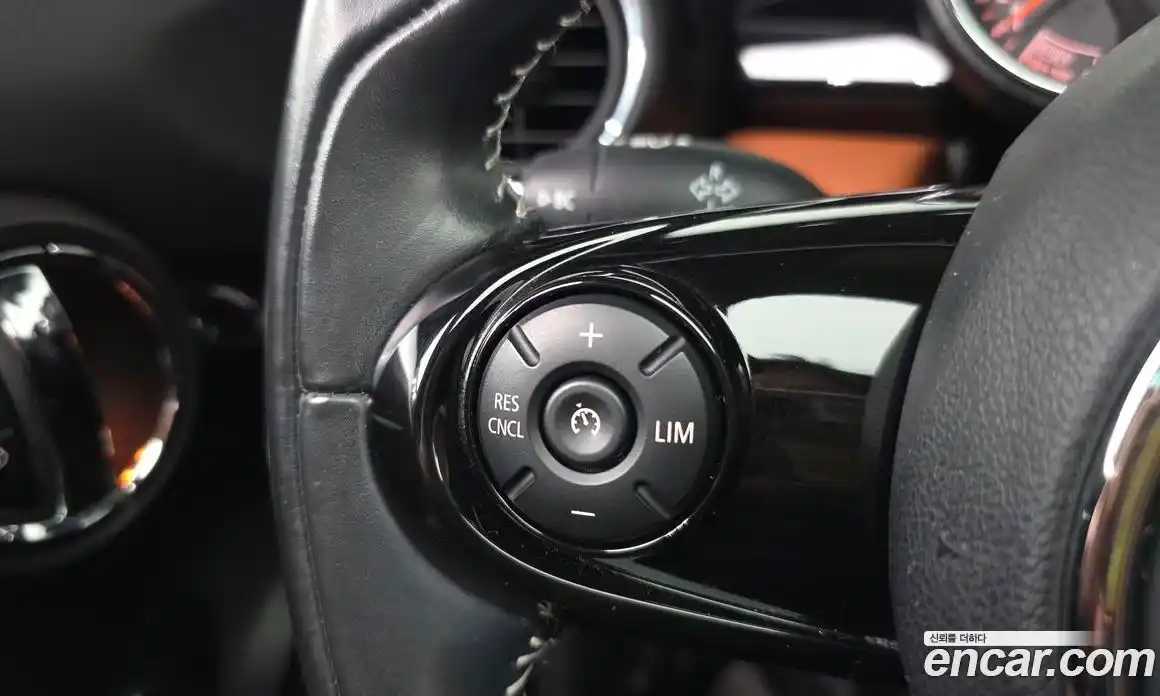 Mini Cooper 2016 1.5 гидро в Москве № 167123, фото 18
