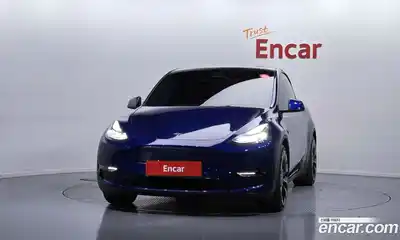 Tesla Model Y 2022 0.2 гидро в Москве № 167549, миниатюра 3