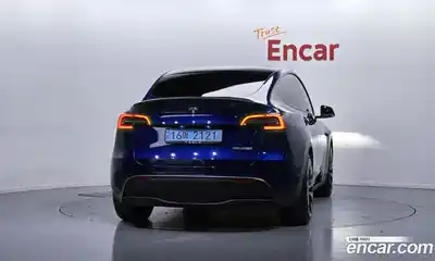 Tesla Model Y 2022 0.2 гидро в Москве № 167549, миниатюра 4