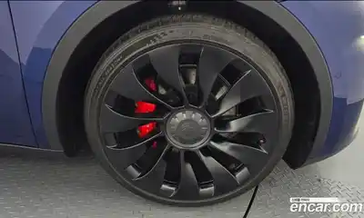 Tesla Model Y 2022 0.2 гидро в Москве № 167549, миниатюра 6