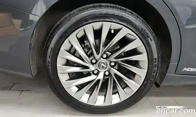 Lexus ES 2022 2.5 гидро в Москве № 168251, миниатюра 5