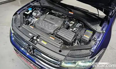 Volkswagen Tiguan 2023 2.0 гидро в Москве № 168483, миниатюра 6