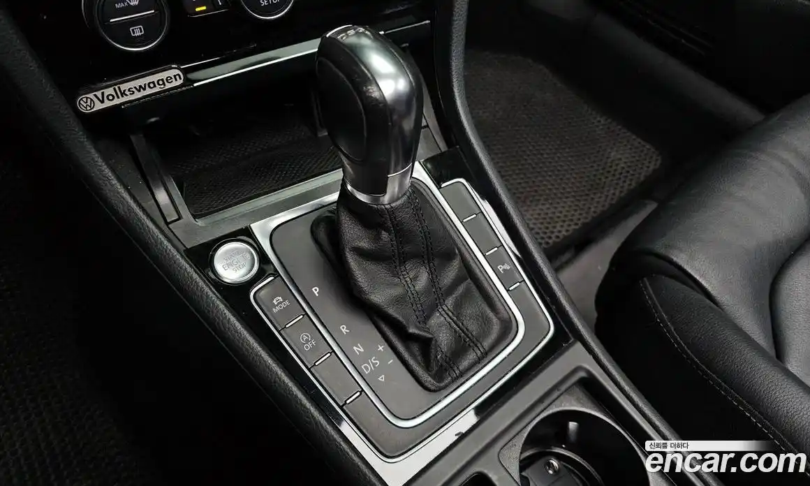 Volkswagen Golf 2014 2.0 гидро в Москве № 168825, фото 9