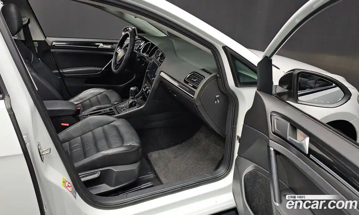 Volkswagen Golf 2014 2.0 гидро в Москве № 168825, фото 10