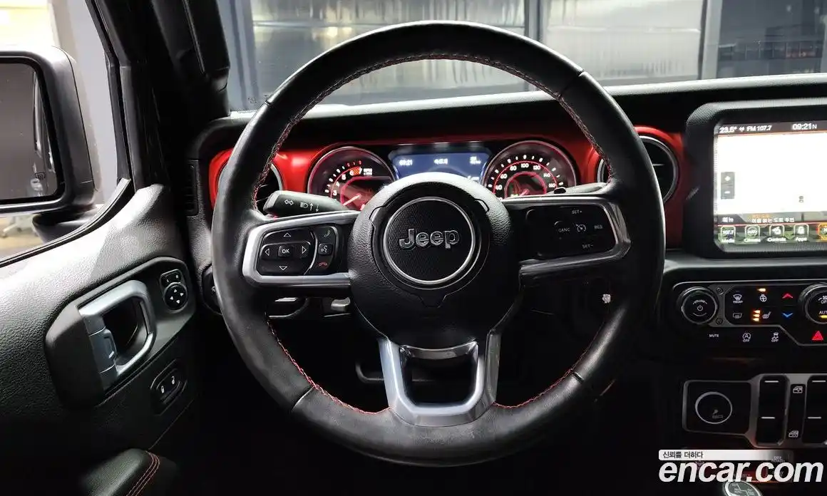 Jeep Wrangler 2021 2.0 гидро в Москве № 169595, фото 13