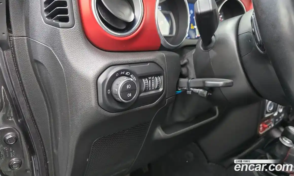 Jeep Wrangler 2021 2.0 гидро в Москве № 169624, фото 14
