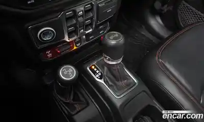 Jeep Wrangler 2021 2.0 гидро в Москве № 169624, миниатюра 9