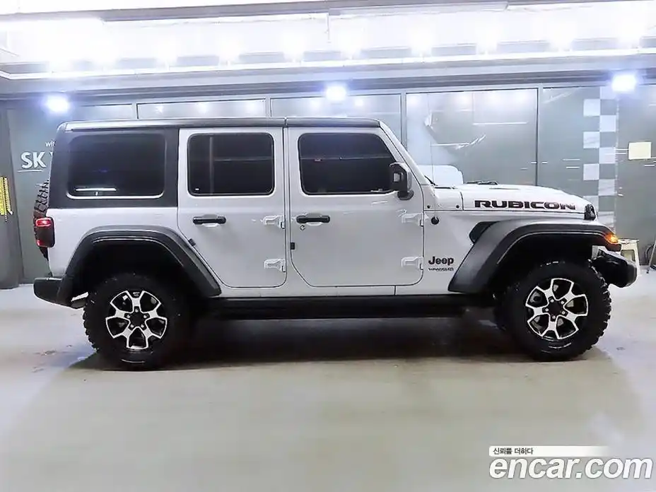 Jeep Wrangler 2021 2.0 гидро в Москве № 169945, фото 3