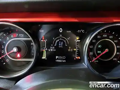 Jeep Wrangler 2021 2.0 гидро в Москве № 169945, миниатюра 9