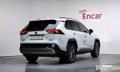 Toyota RAV4 2023 2.5 гидро в Москве № 170187, миниатюра 2