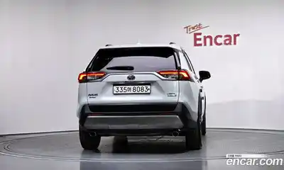 Toyota RAV4 2023 2.5 гидро в Москве № 170187, миниатюра 4
