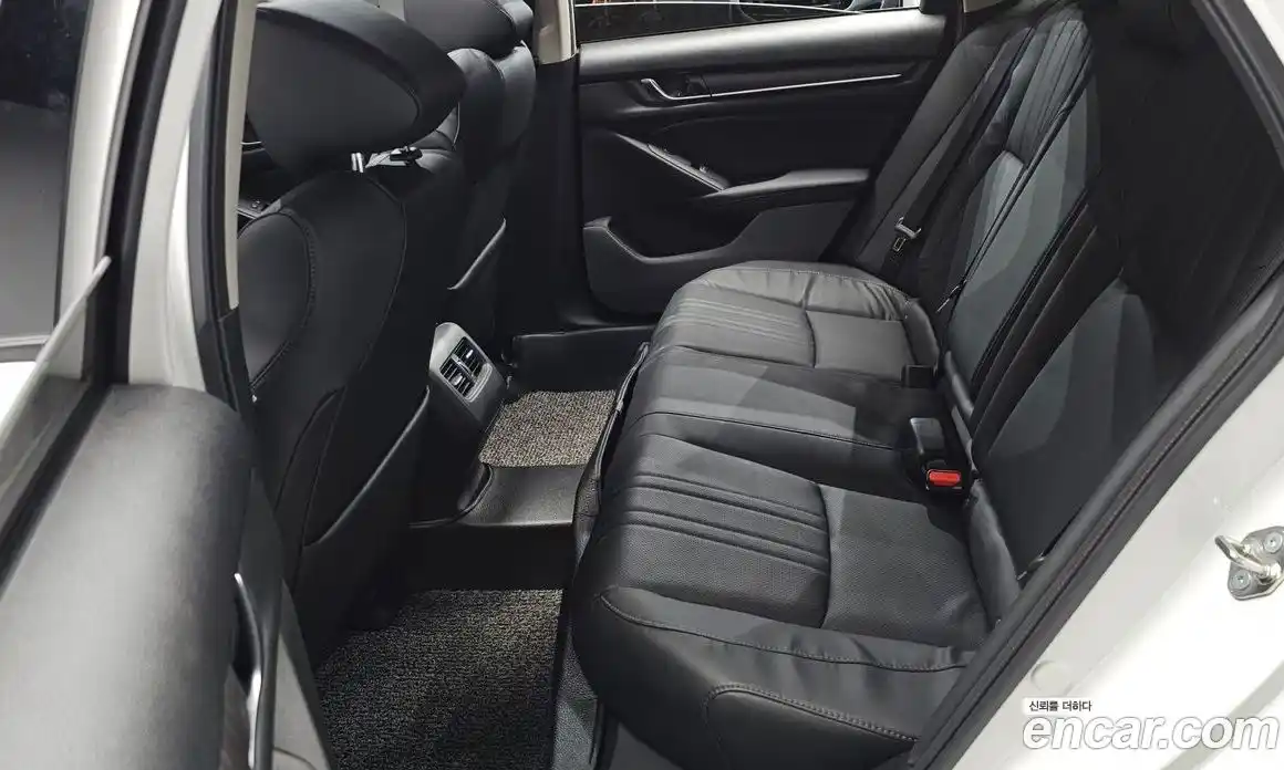 Honda Accord 2018 1.5 гидро в Москве № 170412, фото 11