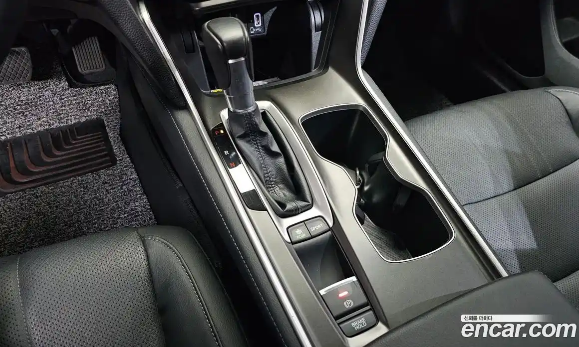 Honda Accord 2018 1.5 гидро в Москве № 170412, фото 8