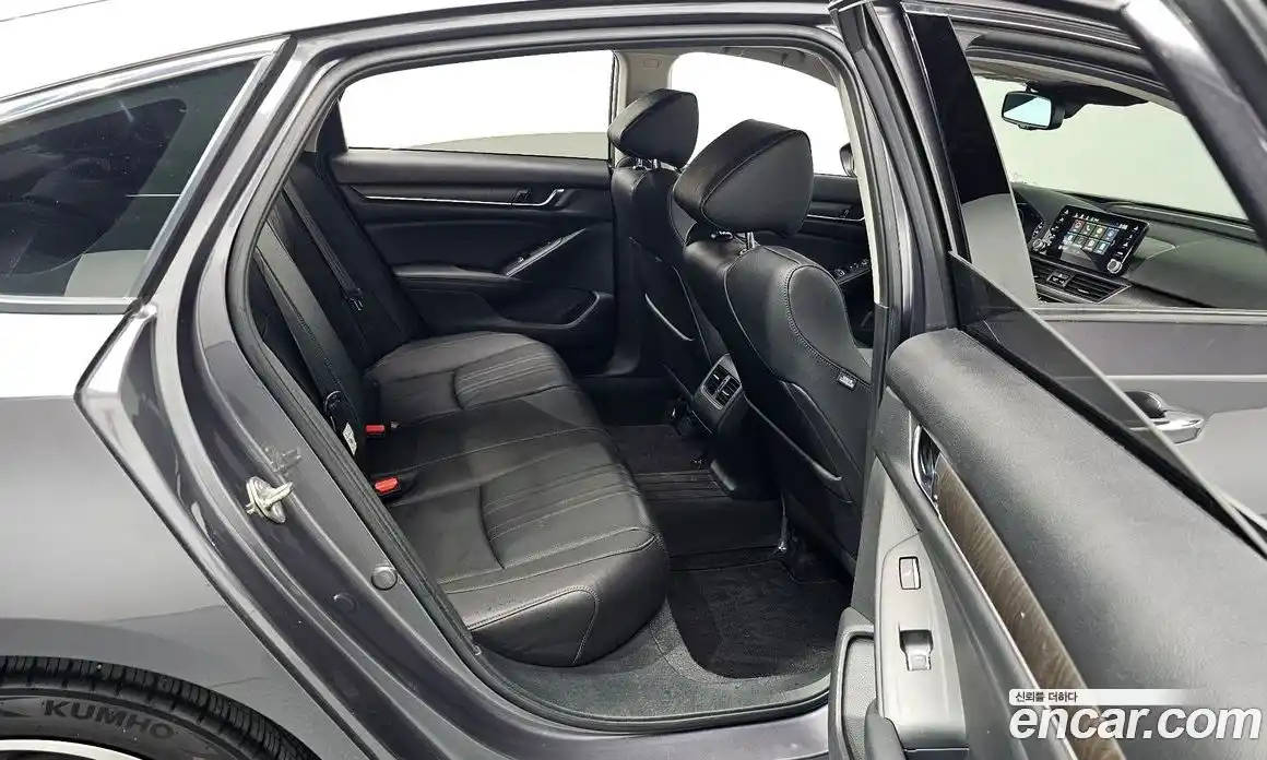 Honda Accord 2019 2.0 гидро в Москве № 170554, фото 11