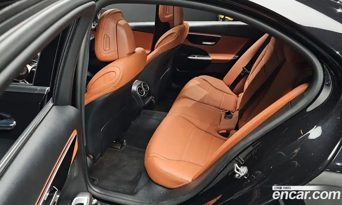 Mercedes-Benz C-Class 2023 2.0 гидро в Москве № 175204, фото 12