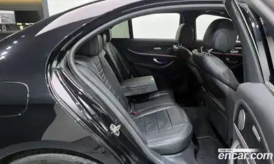 Mercedes-Benz E-Class 2022 2.0 гидро, миниатюра 12