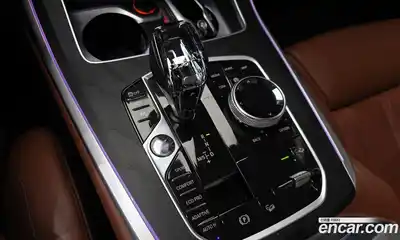 BMW X7 2022 3.0 гидро в Москве № 191906, миниатюра 9