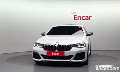 BMW 5-Series 2022 4.4 гидро в Москве № 192028, миниатюра 3