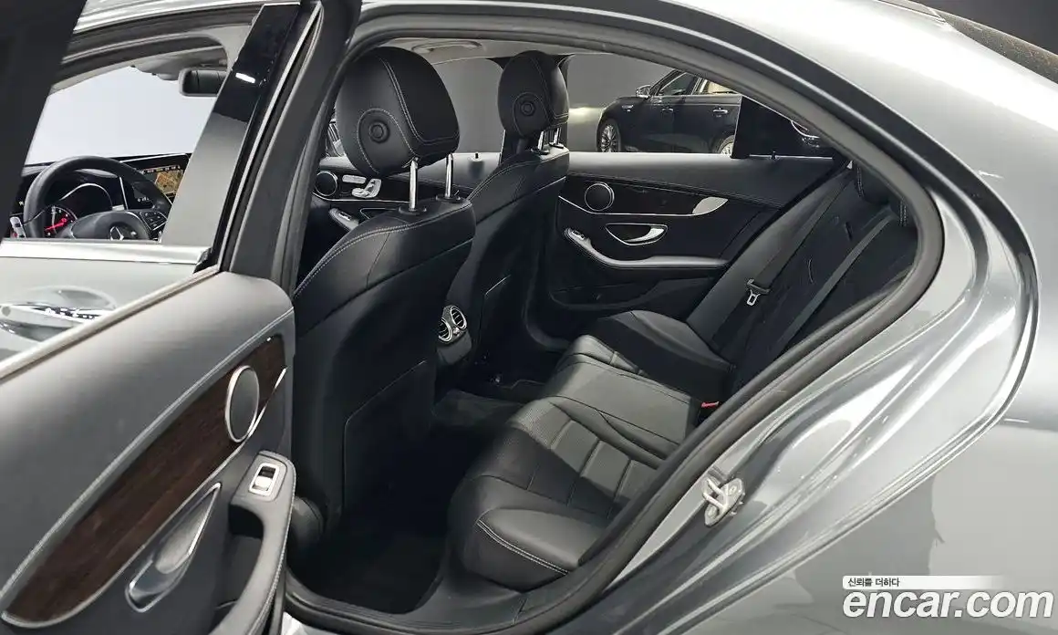Mercedes-Benz C-Class 2018 2.0 гидро в Москве № 194364, фото 11