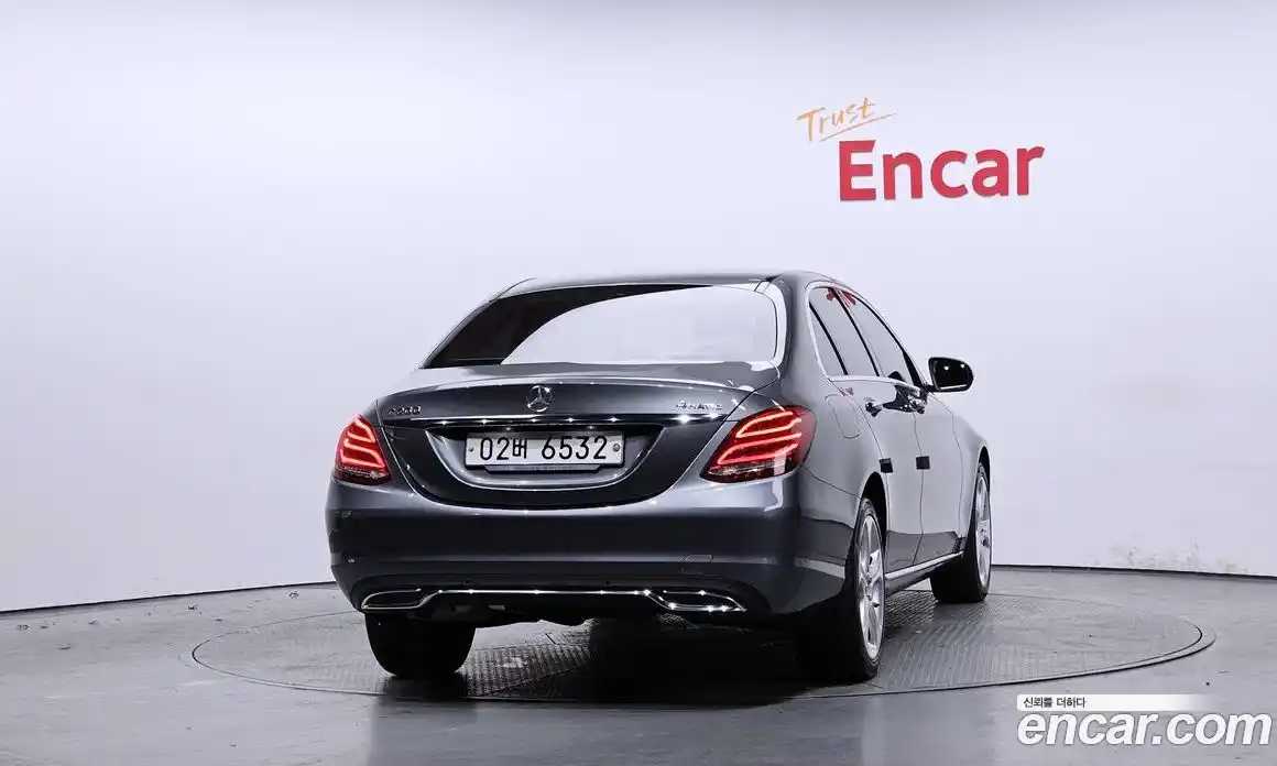 Mercedes-Benz C-Class 2018 2.0 гидро в Москве № 194364, фото 4