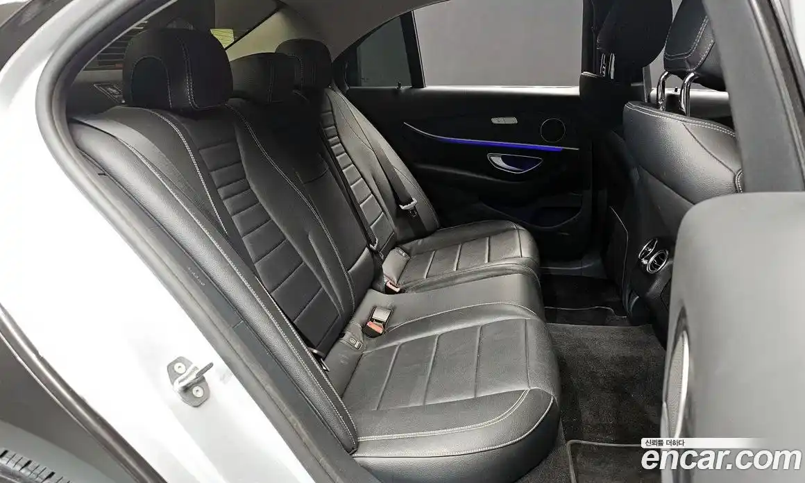 Mercedes-Benz E-Class 2017 1.9 гидро в Москве № 194975, фото 12