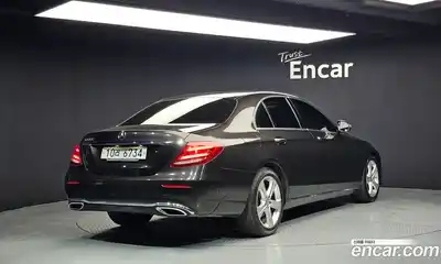 Mercedes-Benz E-Class 2017 1.9 гидро в Москве № 194975, миниатюра 2