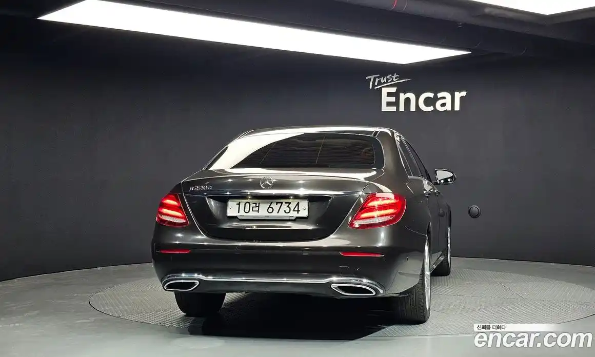 Mercedes-Benz E-Class 2017 1.9 гидро в Москве № 194975, фото 4