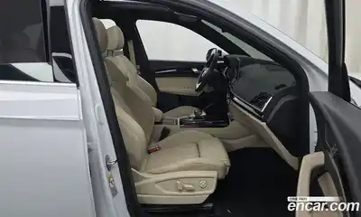 Audi Q5 2021 2.0 гидро в Москве № 196138, миниатюра 11
