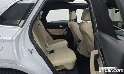 Audi Q5 2021 2.0 гидро в Москве № 196138, миниатюра 12
